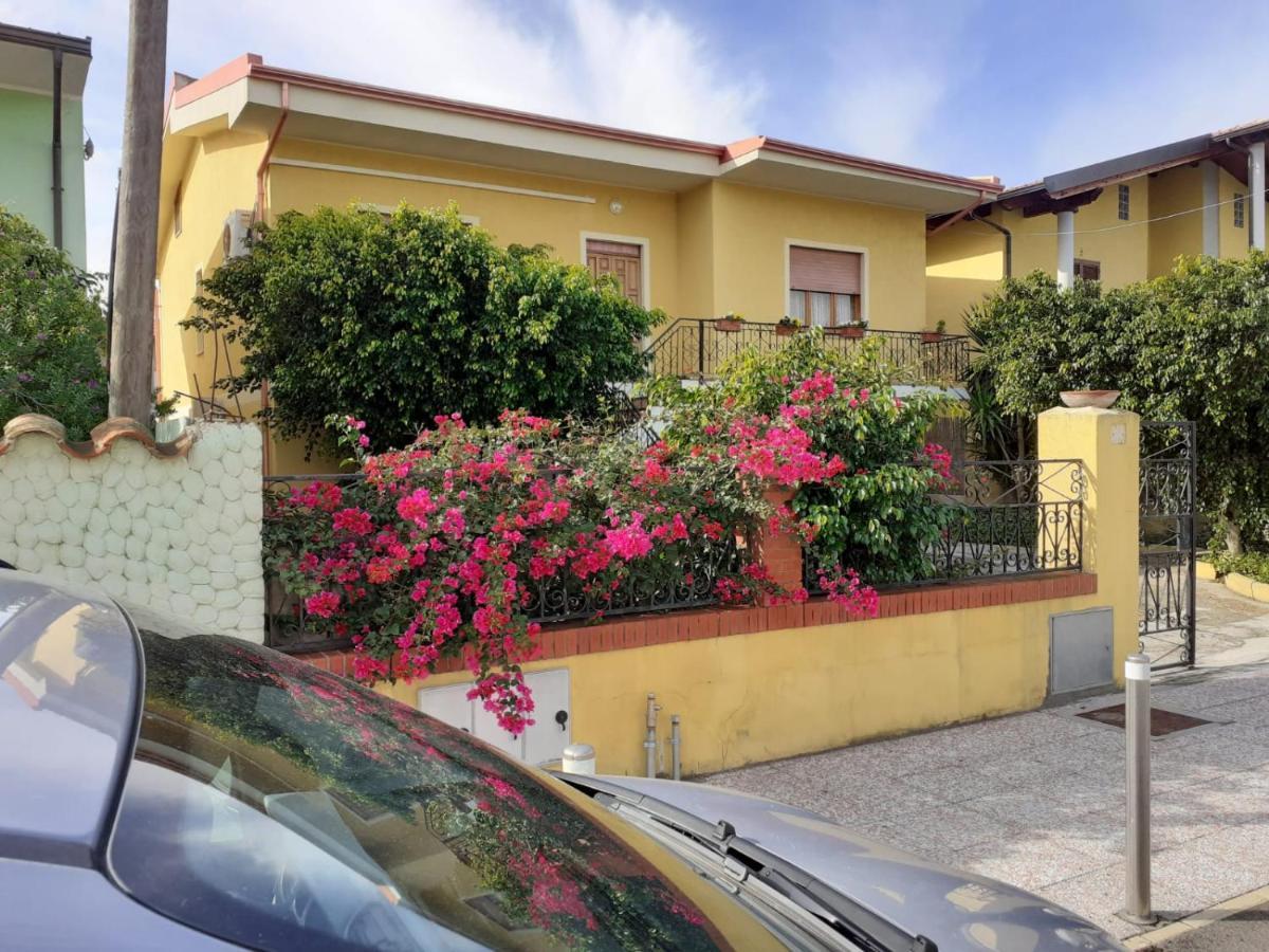 B&B Anna Piscinas Exterior foto