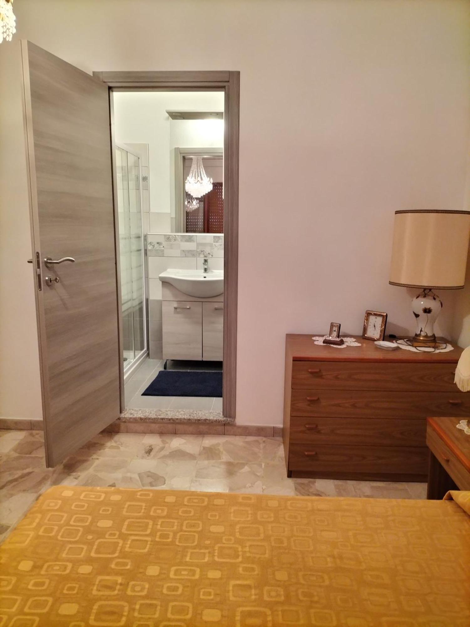 B&B Anna Piscinas Zimmer foto